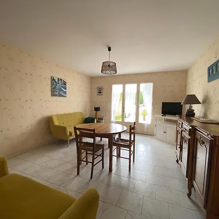 Maison Rustique Au Centre-ville, Proche Plage, Avec Jardin Et 3 ! - Fr-1-22-223 Holiday home *