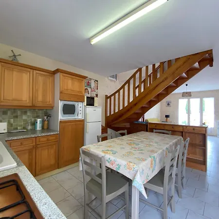 Maison Rustique Au Centre-ville, Proche Plage, Avec Jardin Et 3 ! - Fr-1-22-223 Tatil Evi La Tranche-sur-Mer